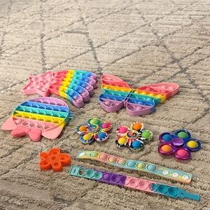 🎄 Rainbow Pop Fidget Toy Set for Kids